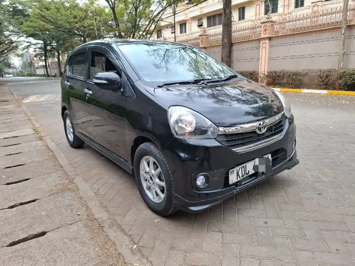 Toyota Pixis